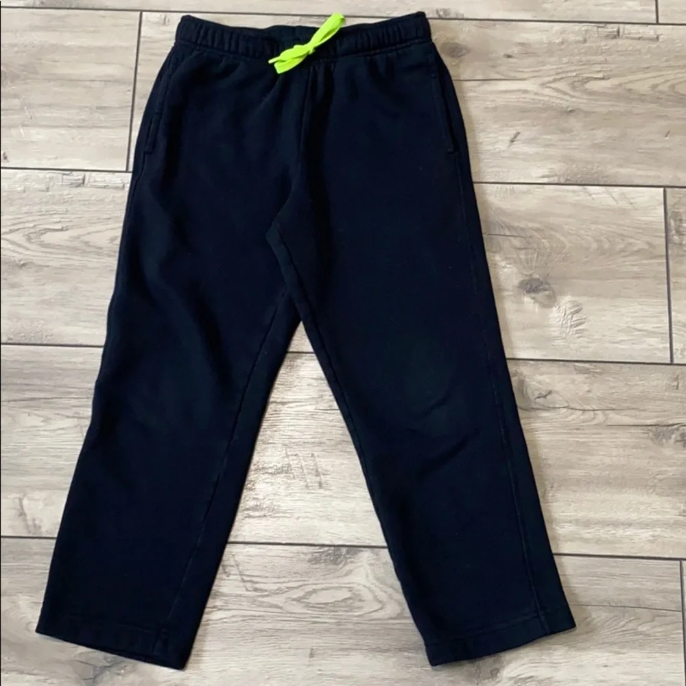 Bundle Boys Black Warm Sweatpants Size S (6/7)